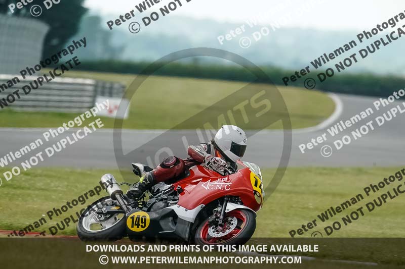 enduro digital images;event digital images;eventdigitalimages;no limits trackdays;peter wileman photography;racing digital images;snetterton;snetterton no limits trackday;snetterton photographs;snetterton trackday photographs;trackday digital images;trackday photos